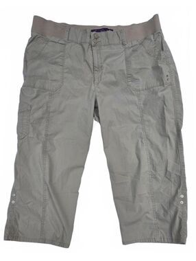 Gloria Vanderbilt Cargo Capris - Size 16- Versatile Roll=Tab Hem Khaki